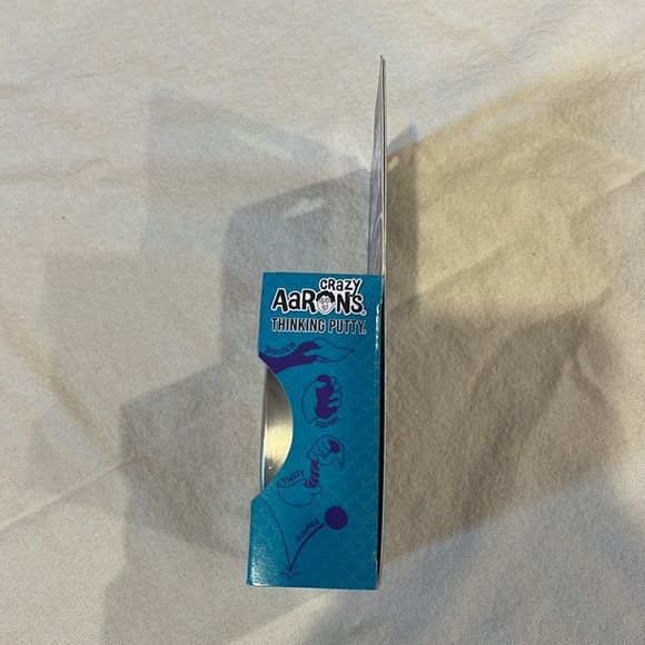 NWT Crazy Aaron’s Thinking Putty - Picture 4 of 9
